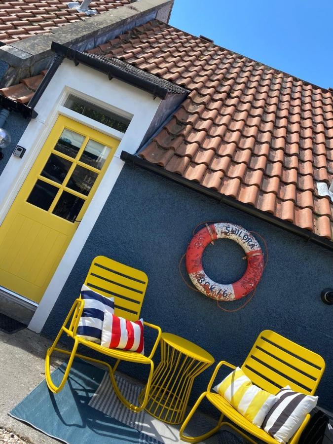 The Wee Blue House, East Neuk * Lower Largo